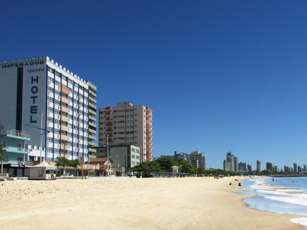 Imperador Turismo Hotel Пісаррас Екстер'єр фото