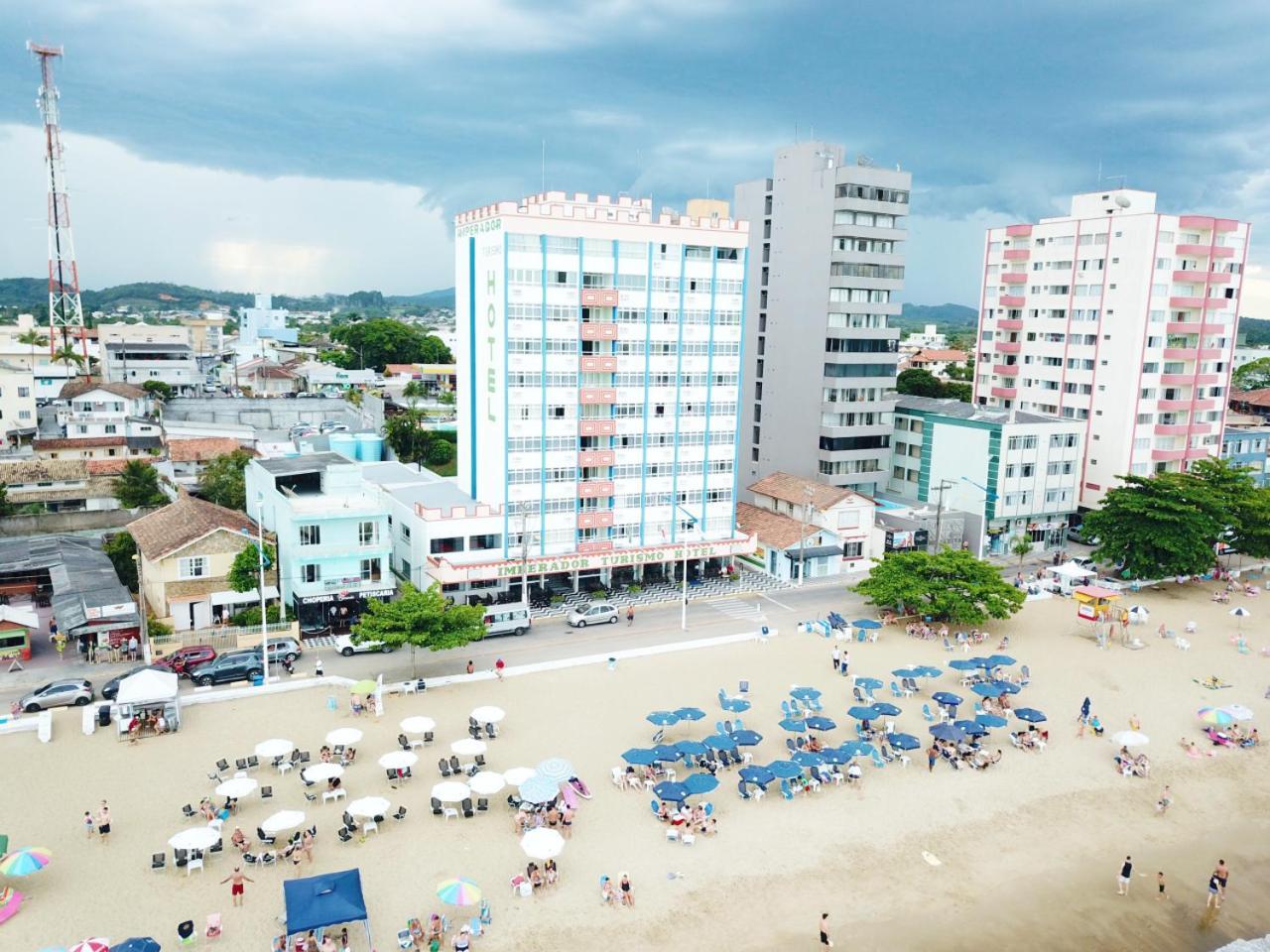 Imperador Turismo Hotel Пісаррас Екстер'єр фото